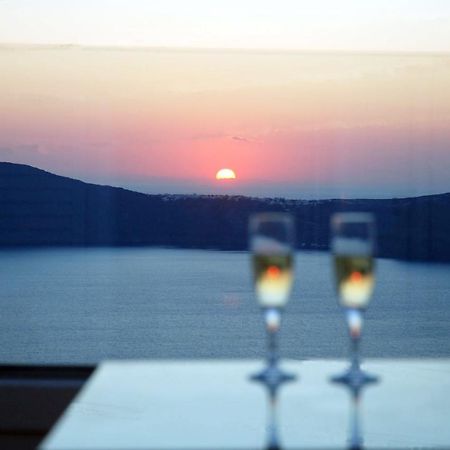 Reverie Santorini Hotel Firostefani Exterior foto