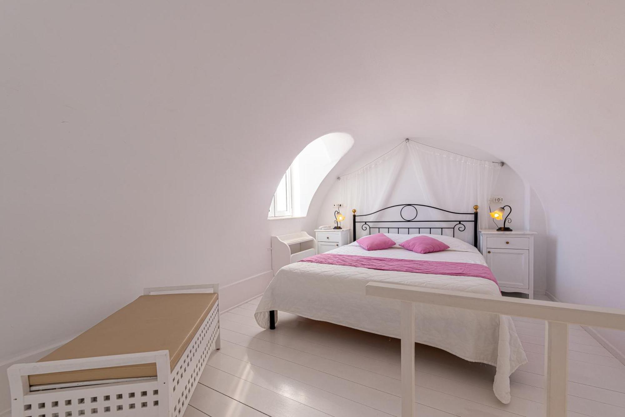 Reverie Santorini Hotel Firostefani Exterior foto
